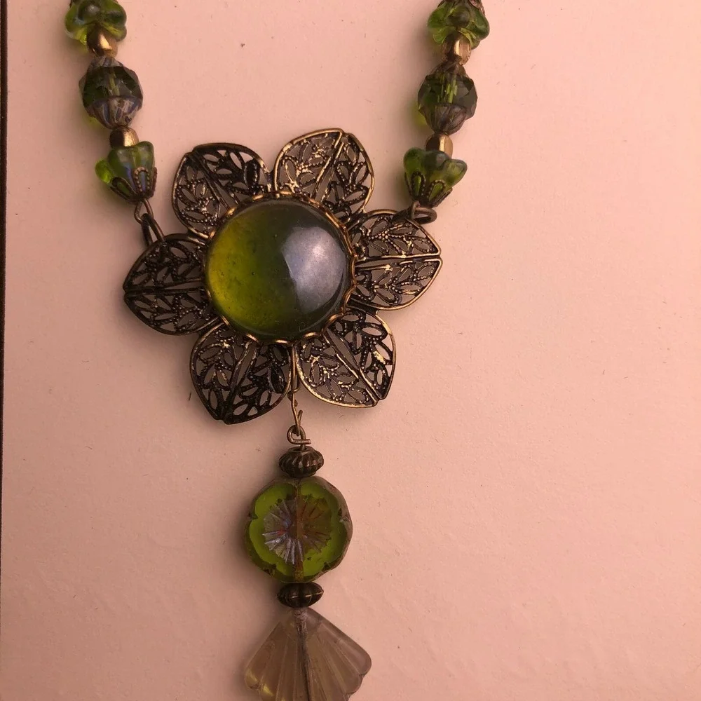 Green Czech Glass Pendant Necklace Set~ Victorian Revival~Upcycled Artisan‎ Made